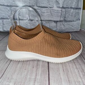 Maiitrip comfort elastic sock slip on lightweight shoes sz 39